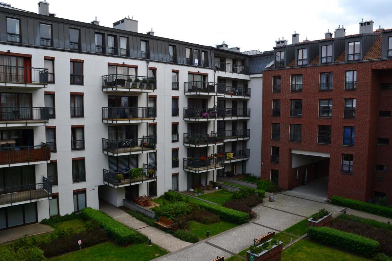 Apartamenty Centrum Nad Motlawa Z Widokiem Na Patio Z Balkonem Гданск Екстериор снимка
