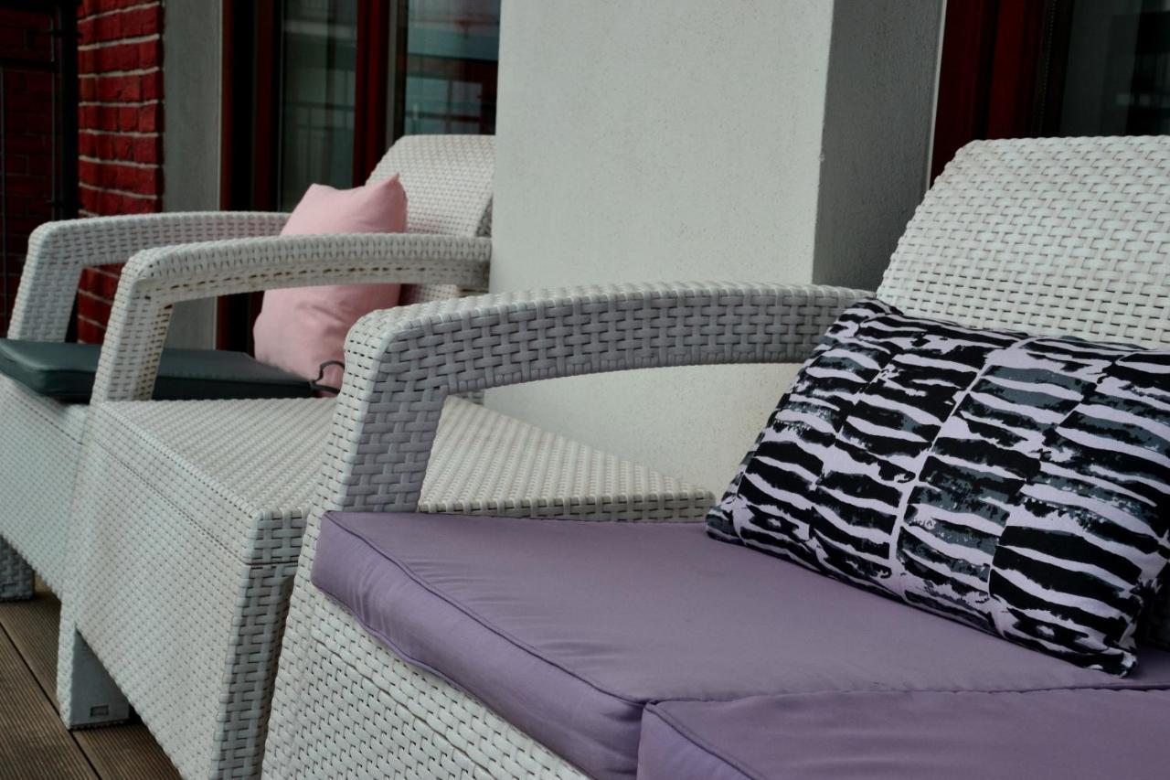 Apartamenty Centrum Nad Motlawa Z Widokiem Na Patio Z Balkonem Гданск Екстериор снимка