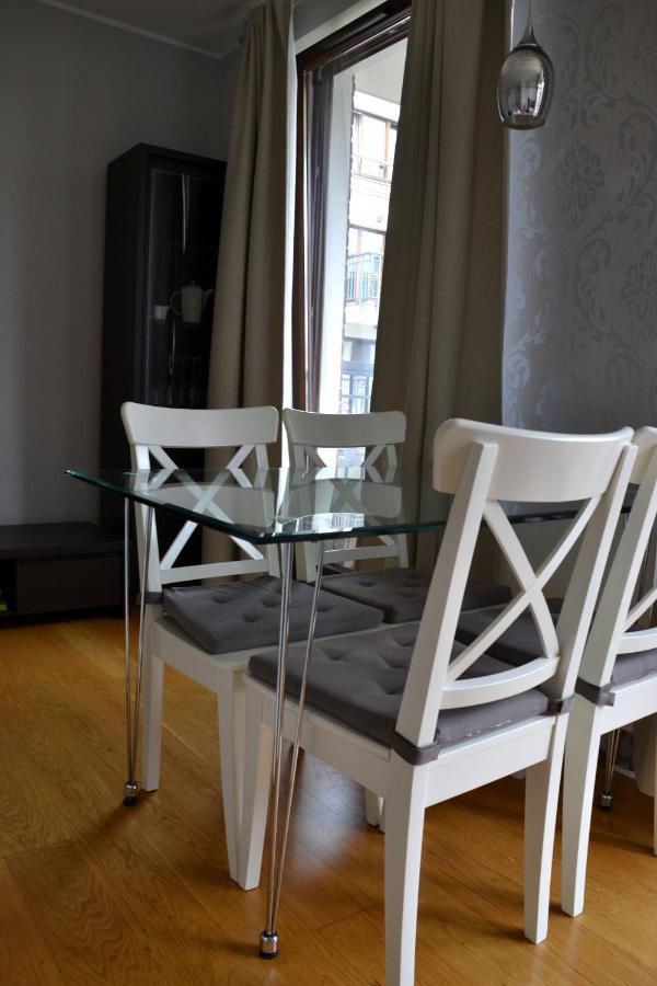 Apartamenty Centrum Nad Motlawa Z Widokiem Na Patio Z Balkonem Гданск Екстериор снимка