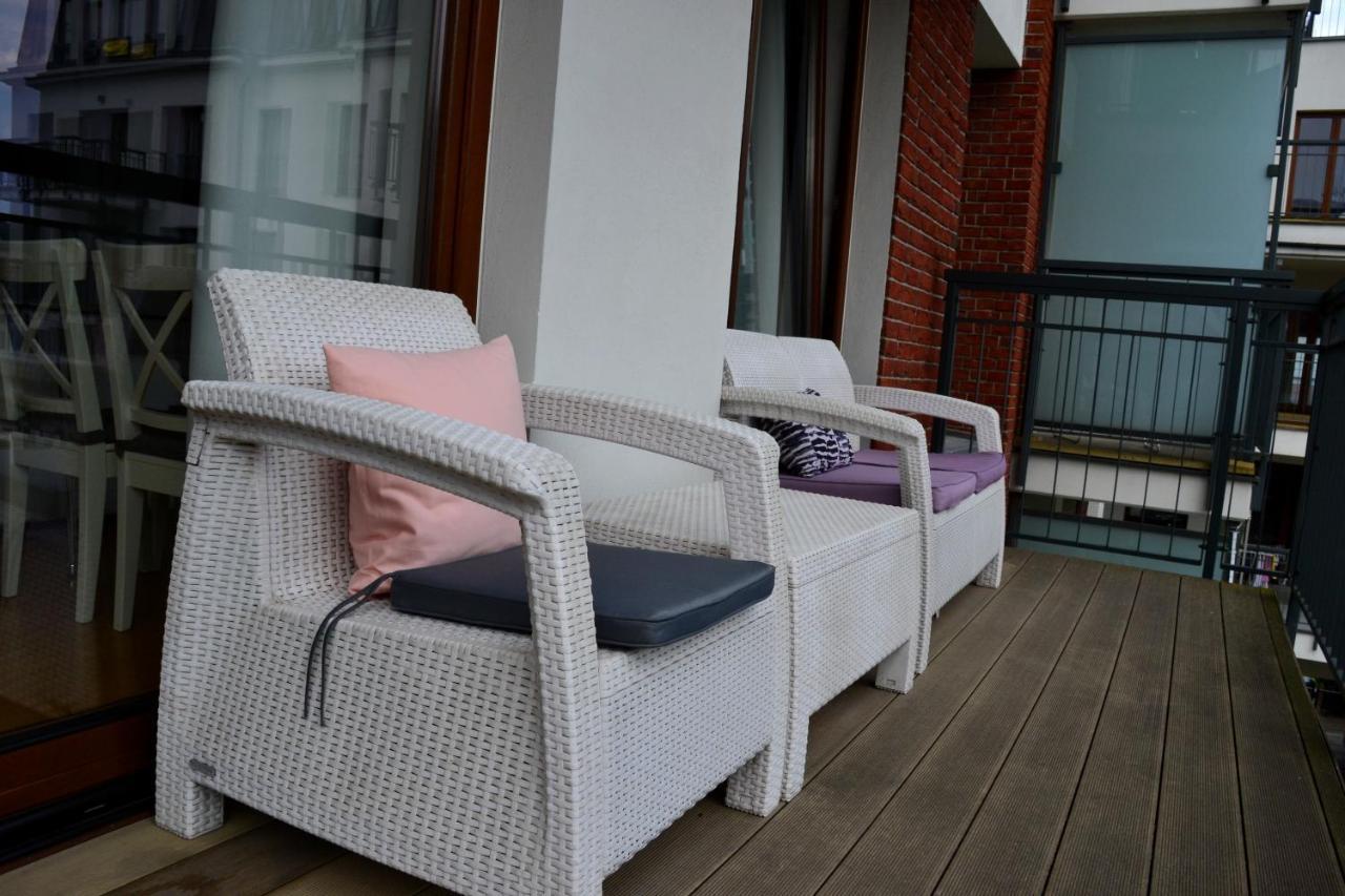 Apartamenty Centrum Nad Motlawa Z Widokiem Na Patio Z Balkonem Гданск Екстериор снимка